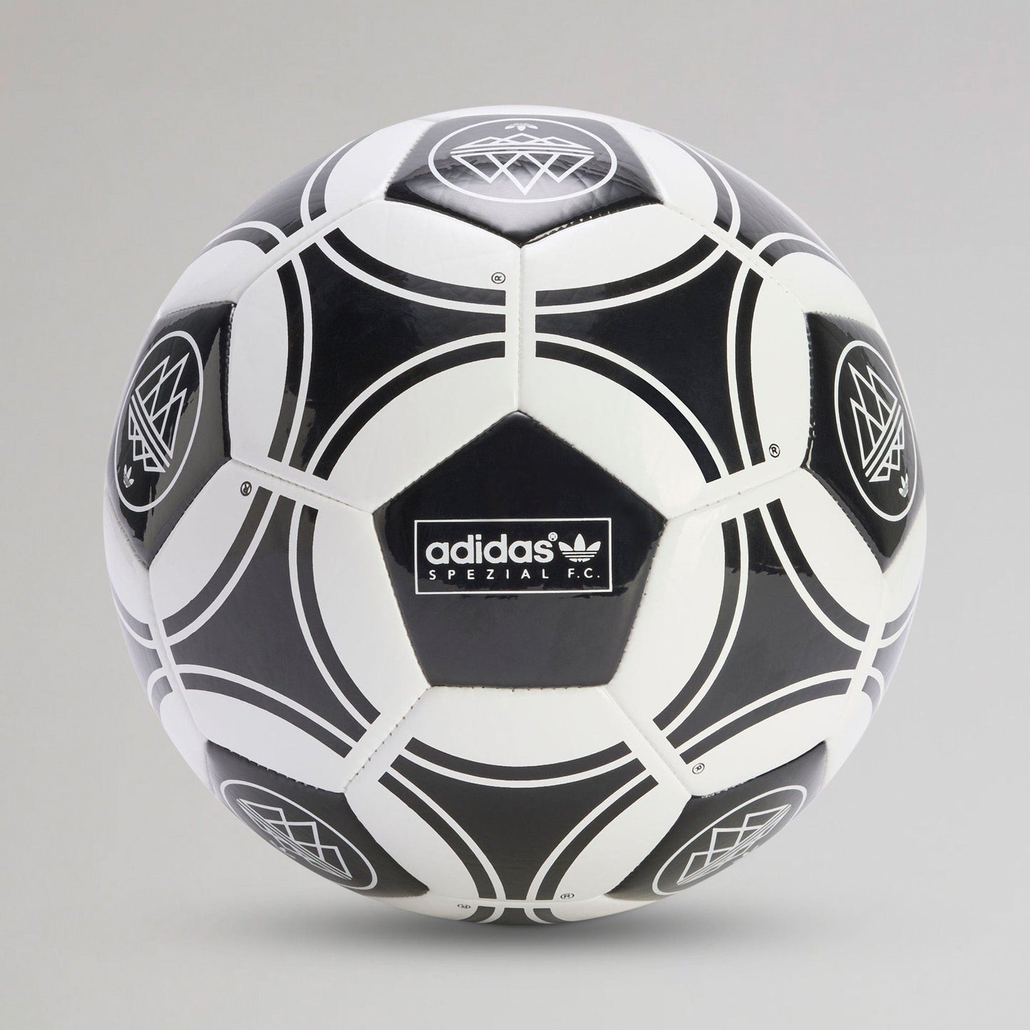 adidas Celtic 2025/26 SPZL Football