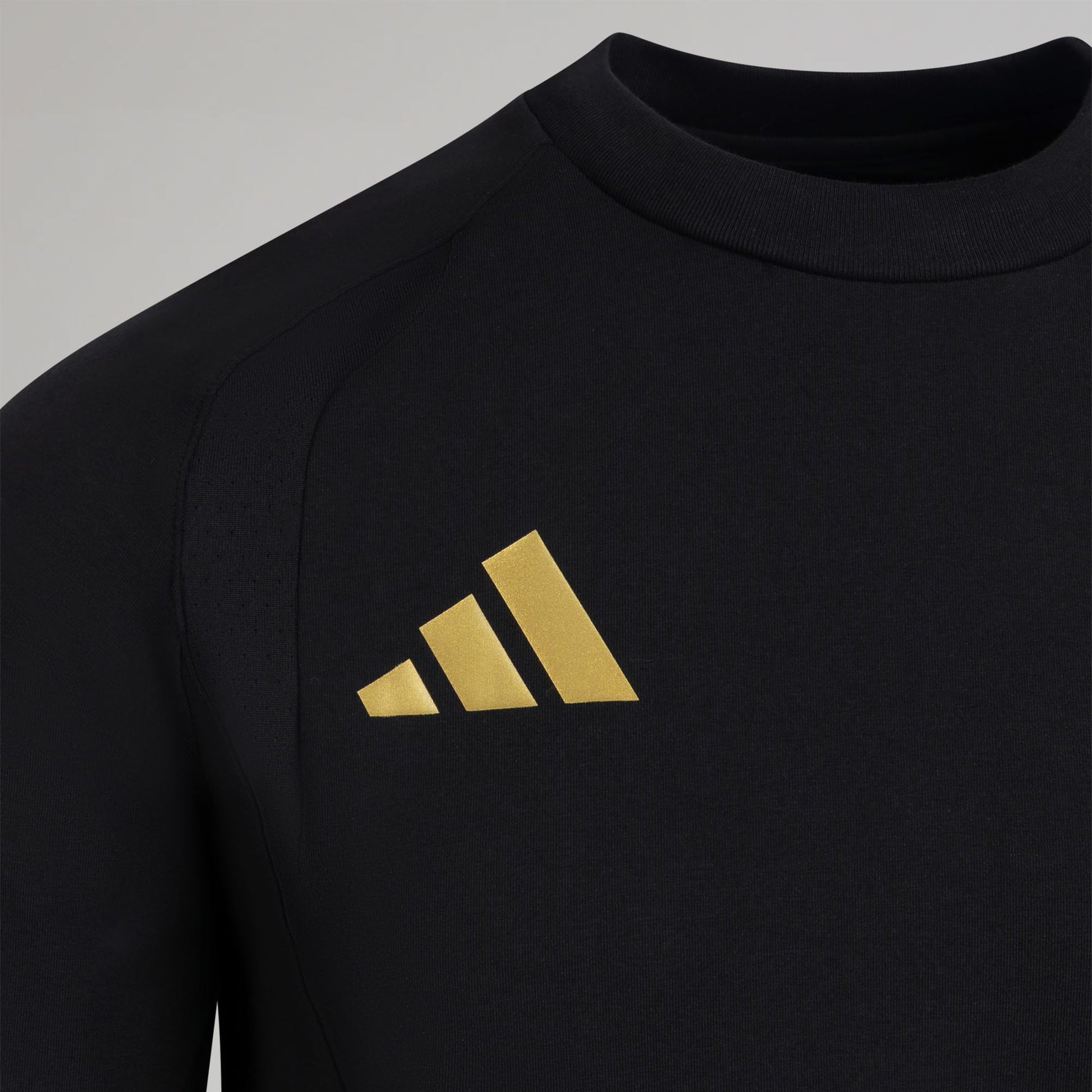 adidas Celtic Tiro Travel Black T-Shirt
