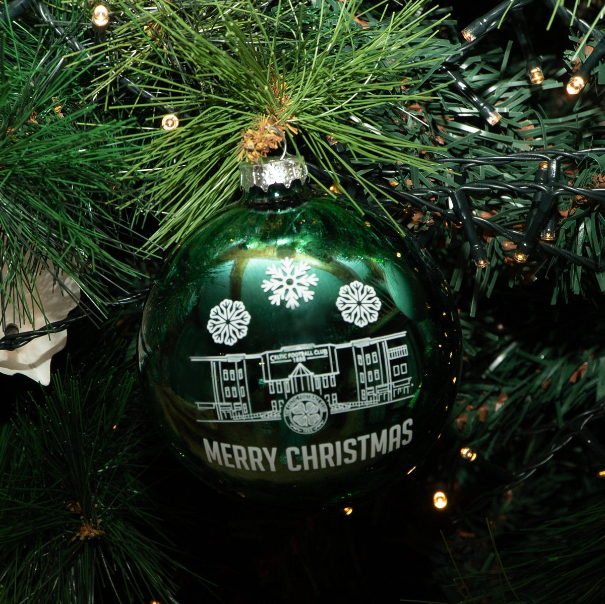 Celtic Christmas Stadium Bauble