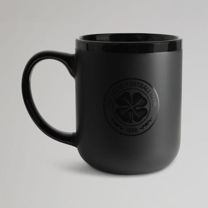 Celtic Crest Black Mug