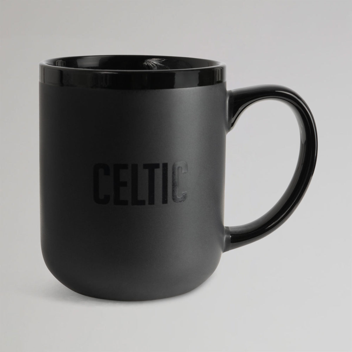 Celtic Crest Black Mug