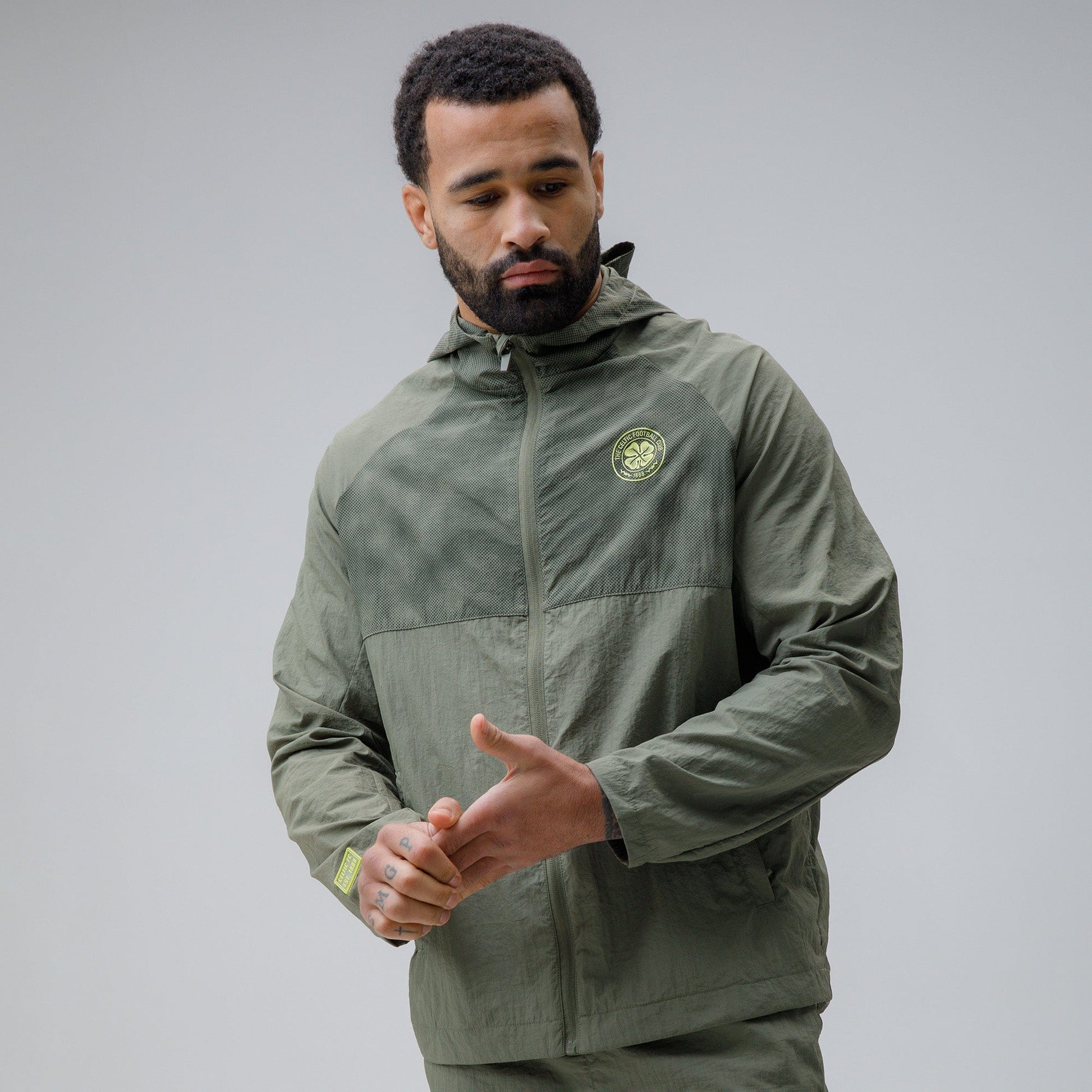 Celtic Crest Men's Cut & Sew Woven Khaki Jacket