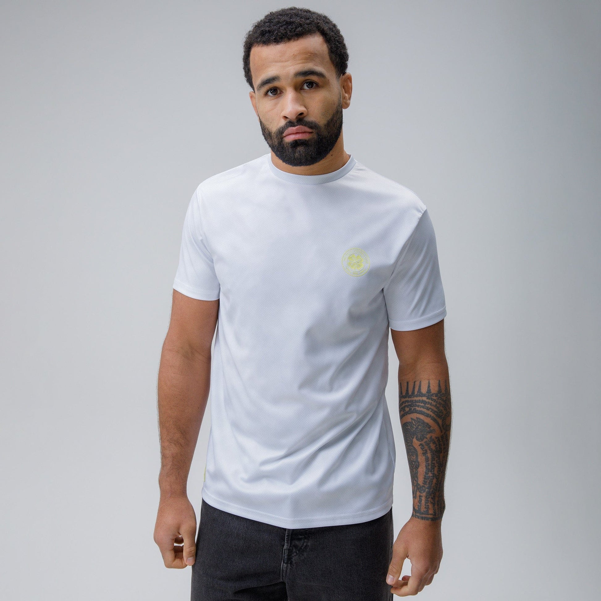 Celtic Crest Men's Dot Print White T-Shirt