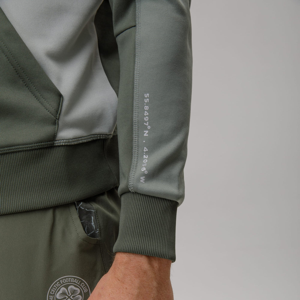 Celtic Crest Men's Sage Panel Hoodie