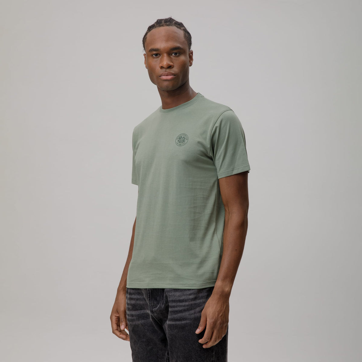 Celtic Crest Men's Sage T-Shirt