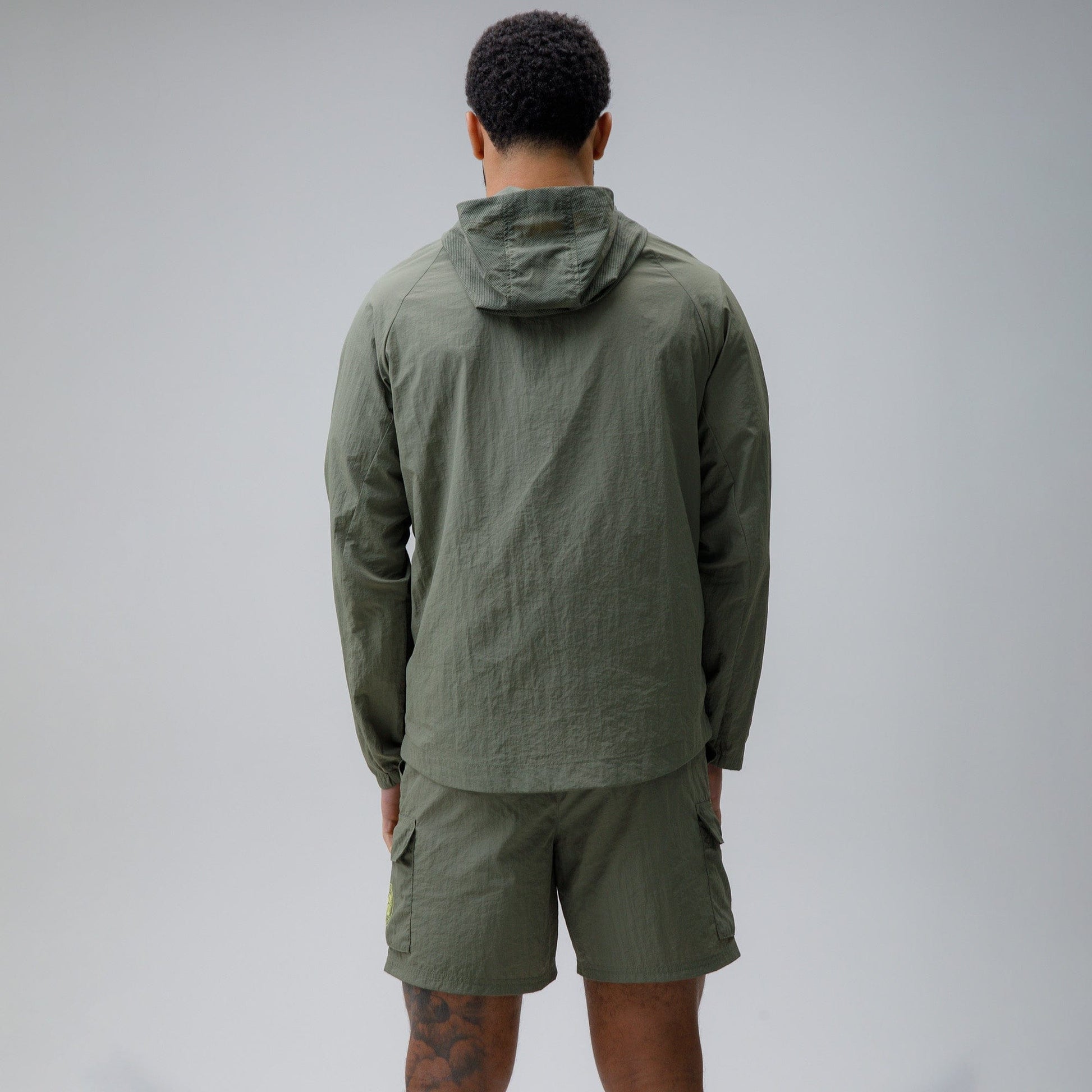 Celtic Crest Men's Woven Khaki Shorts