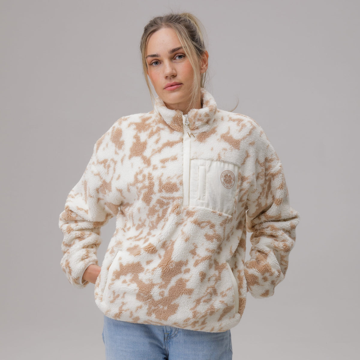 Celtic Crest Women's White Beige Print Quarter Zip Fleece