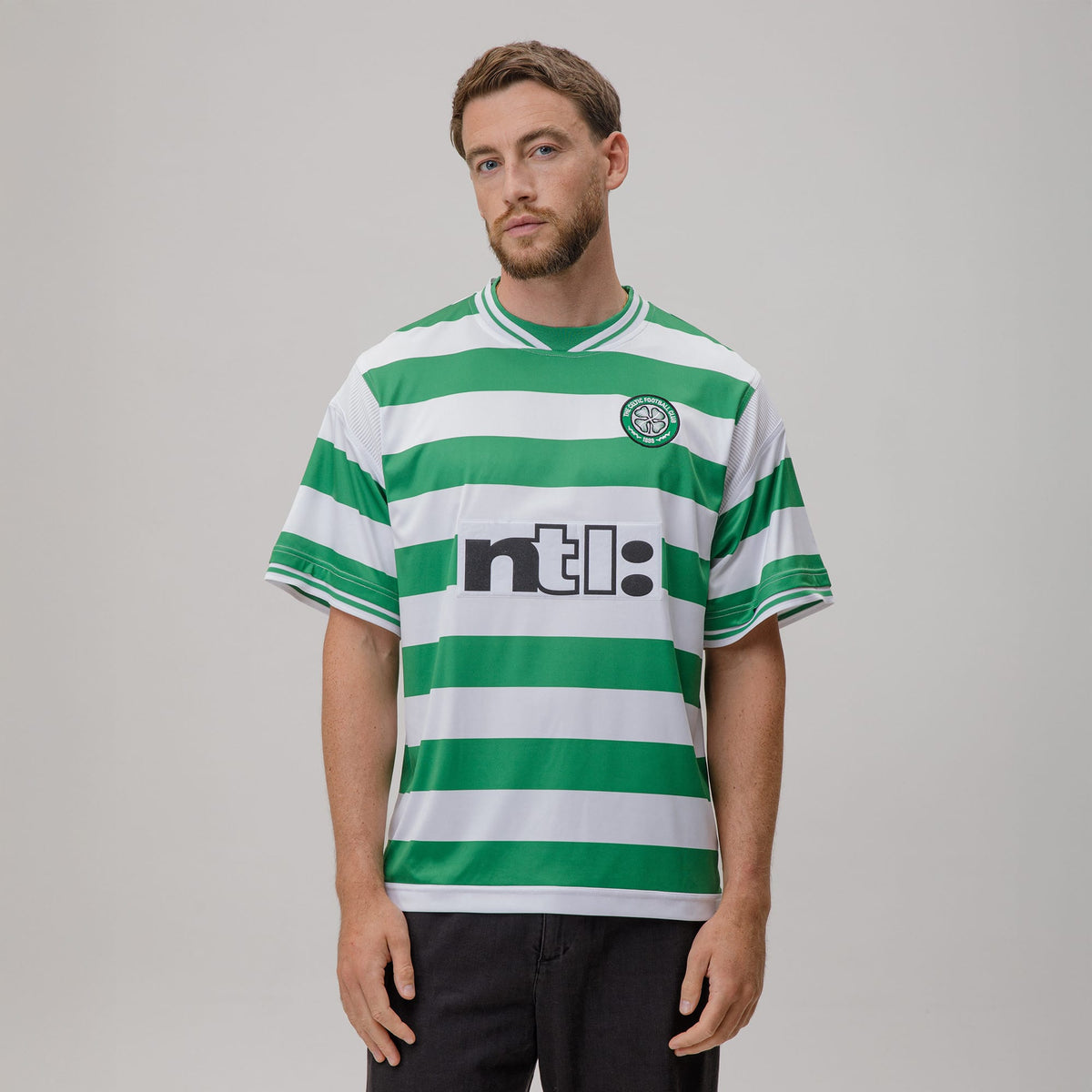 Celtic Henrik Larsson 2000/01 Home Jersey