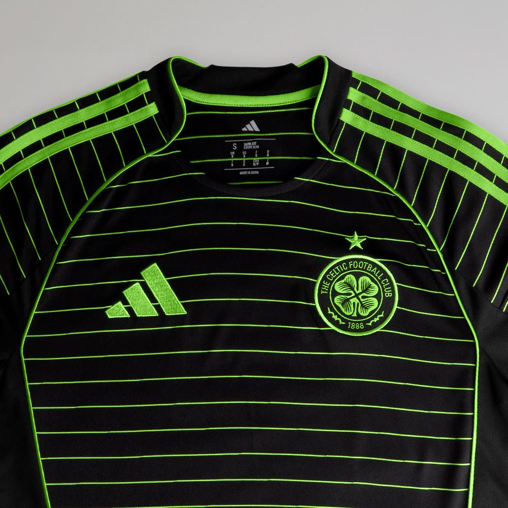 Celtic Men's 2025/26 Away Shirt with No Sponsor